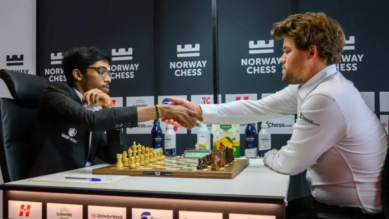 Praggnanandhaa vs Magnus Carlsen